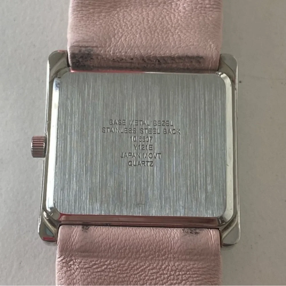 Ann Klein Silver Metal Pink Pastel Leather Quartz Ladies Watch EUC